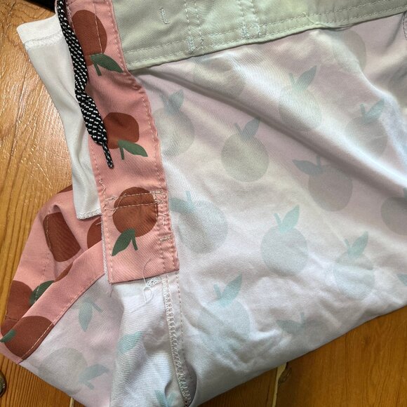 Of One Sea Men's Townshorts in Joie Inn  Peach Collab Print Swimsuit Size 32 - Picture 10 of 10
